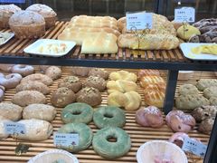 -焙丽拾光(麦凯乐直营店)