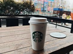 -星巴克(洛阳中州路王府井店)