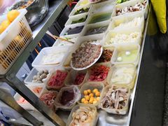 -陆师傅砂锅烫菜(圆通街店)