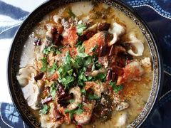 -杨老大生皮白族菜