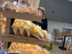 -小飞象面包公社(珠江路金鹰店)