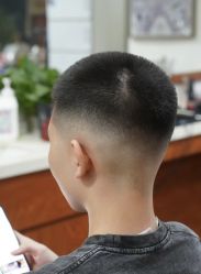 -豪帅男士理容馆