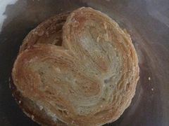 蝴蝶酥-上海哈尔滨食品厂(汇联商厦店)