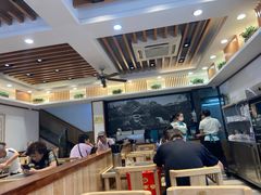 大堂-全启和美食(由由店)