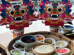 -包整·丝娃娃(一览甲秀楼风景店)