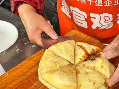 -大众跷脚牛肉馆·非遗传承单位(峨眉山店)