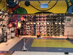 -迪卡侬(高新万达店)