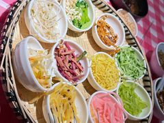 -怪噜范·贵阳小吃大排档(世纪金源店)