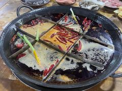 -正南齊北重庆老火锅(光华村直营店)
