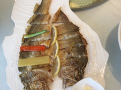 -骏莱海鲜鱼港(五角场店)