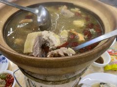 -广味炭炉鸡煲(宝业路分店)