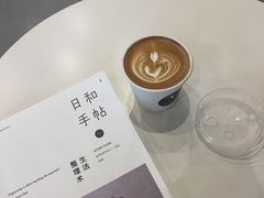 澳白-BIJOU coffee&cocktail(龙岗万科广场店)