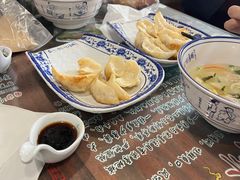 -长人馄饨铺(解放街店)