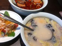 拆骨肉炖白菜-羲和雅苑•北京烤鸭(乐园道万象城店)