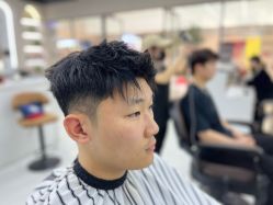 -尤司男士国潮理发馆