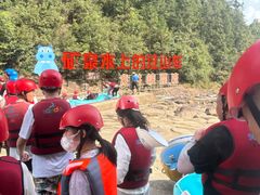 -龙井峡漂流