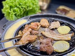 -胡悦里韩式烤肉(芝罘万达广场店)