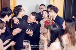 -LOVE SHINE婚纱·红鼎庄龙凤褂·妈妈装定制