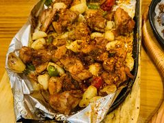 -老东镇啤酒屋海鲜加工·蒸汽海鲜·海鲜烧烤(台东店)