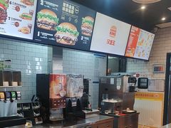 -汉堡王(梅村服务区南店)