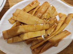 -鲜越鲜鱼粉(财富购物中心店)