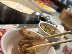 -尚尚仙·酸汤猪手·猪肚鸡火锅(华联万柳购物中心店)
