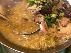 -闯关东东北农家菜(崂山石老人店)