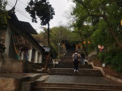 -灵岩山风景区