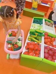 -莫莉幻想儿童乐园(武汉经开永旺店)