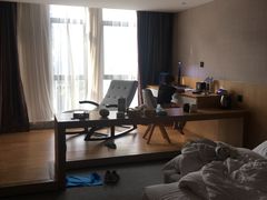 -优逸酒店(柳州窑埠古镇万象城店)