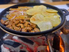 -醉月城西昌火盆烧烤(天府店)