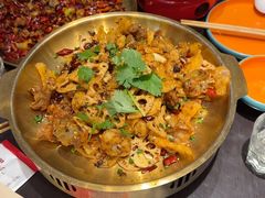 -川流不息·地道川菜·小龙虾(松东路店)