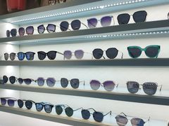 -潘多拉眼镜·蔡司依视路明月(潘家园店)