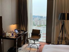 -广州天河希尔顿酒店