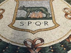 -埃马努埃莱二世拱廊