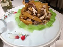 慢焗丝脆土鸡-老湘亲·品鉴湘菜(湖里店)