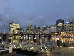 商场向外看港湾景色！-Pancakes on the rocks(Darling Harbour)