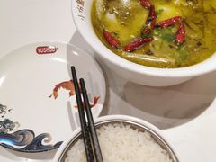 -渝是乎酸菜鱼·川渝小炒(新世界百货望京店)