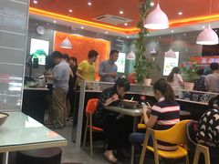 大堂-张亮麻辣烫(上海天津路店)