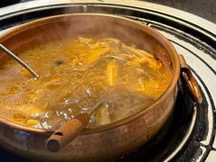 -阿山卓·野生菌火锅·纳西火塘烤肉