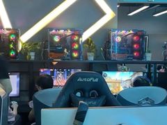 -木木不哭电竞馆(龙湖时代汇店)