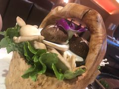 -捞神汤物料理(正大广场店)
