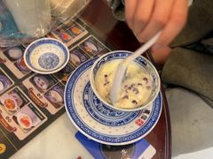 -广信牛奶甜品世家(台东店)