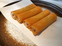 黑松露虾仁春卷-悦景酒家(罗湖店)