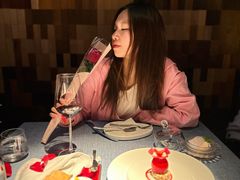 -弦月窗LUNETTE BY AMANDA(复兴路店)