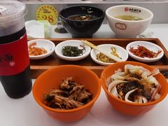 -乡党臊子面(丰庆公园店)