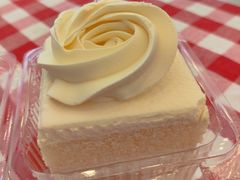 咸奶油白脱蛋糕-红宝石·鲜奶小方·海派西点房(南丹店)