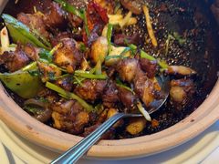 -八府香鸭·啫啫煲(华山路店)