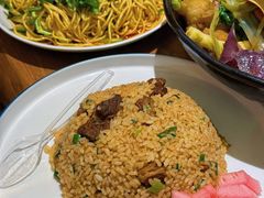 -万记麻辣烫国展总店