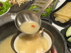 -汤宴·参须肚包鸡(南京路店)